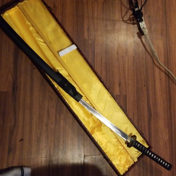 Collectable items - Picture 1 of 4